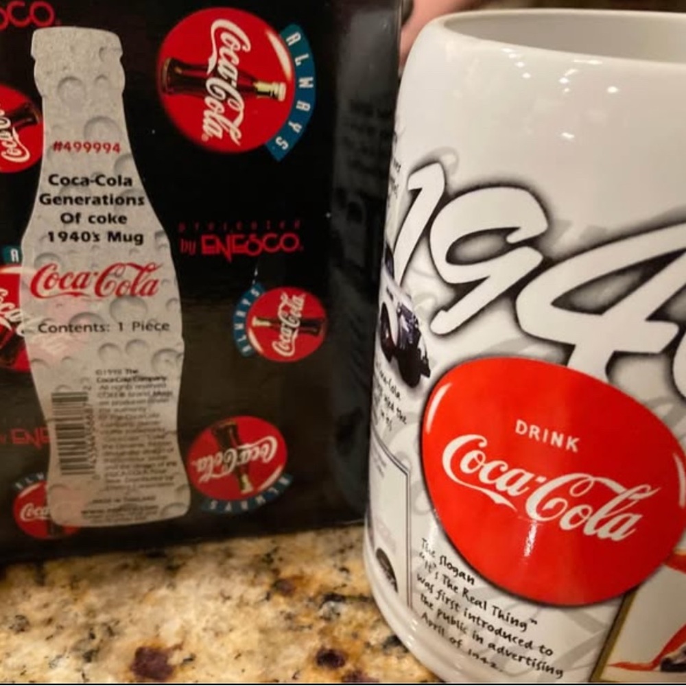 Coca Cola Collectors Mugs Set Year 40,50,60,90s